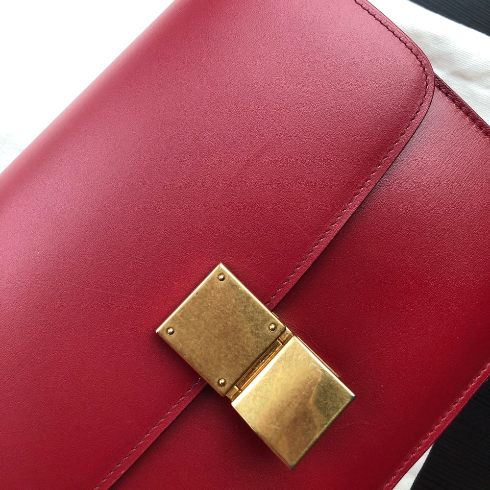 CELINE MEDIUM CLASSIC BAG IN BOX CALFSKIN - Picture 4 of 8